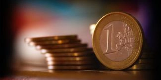 Pitch your Business Idea to the Investors Pitch your Business Idea to the Investors